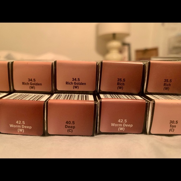 Bye Bye Under Eye concealer - Picture 4 of 9